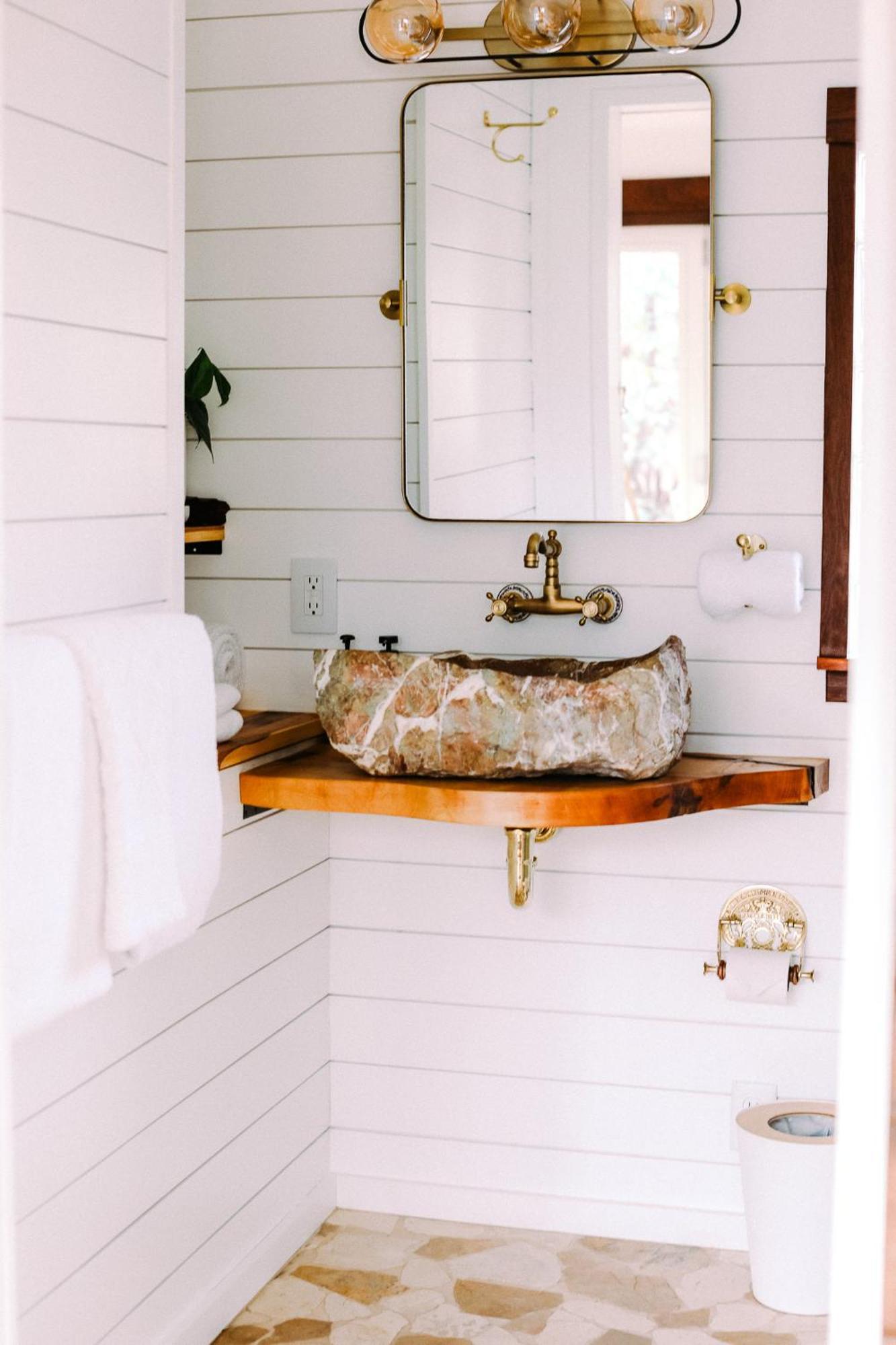 Apartamento The Forest Bathhouse - Sauna, Soak, & Luxury
